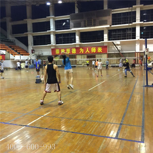 柯尼卡美能達復印機代理商羽毛球賽第8回合之精彩對決