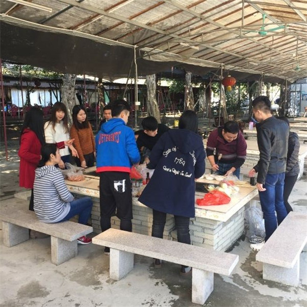 廣東震旦初冬第一場溫暖戶外活動—BBQ記